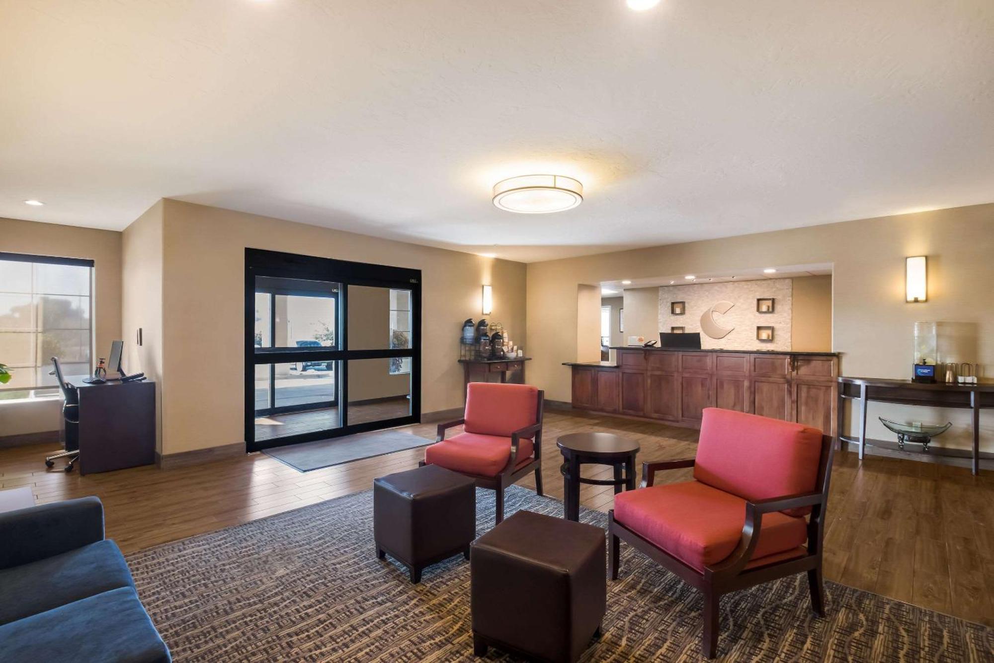 Comfort Inn Fort Morgan Exterior photo