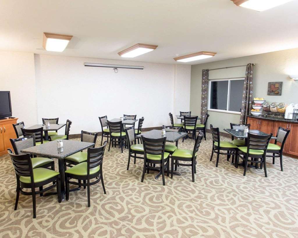 Comfort Inn Fort Morgan Restaurant photo